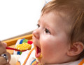 enfants nourris a la bouillie